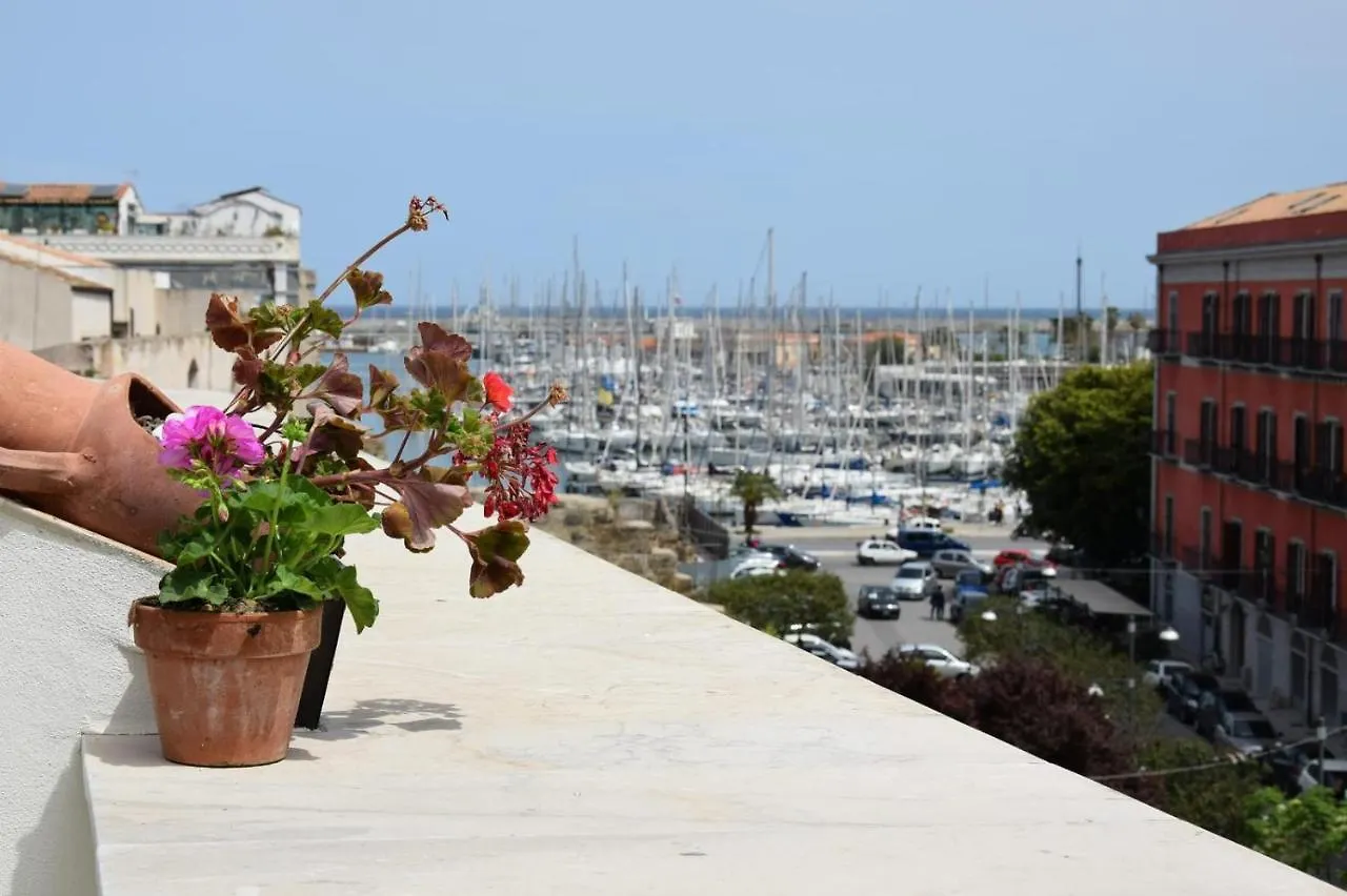 Gasthof Terrazza Alla Cala Palermo